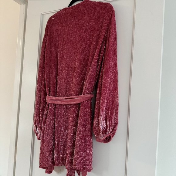 ❌SOLD❌Retrofete Gabrielle Sequin Robe Wrap Mini Dress Sz XL Pink Blossom - Picture 8 of 11